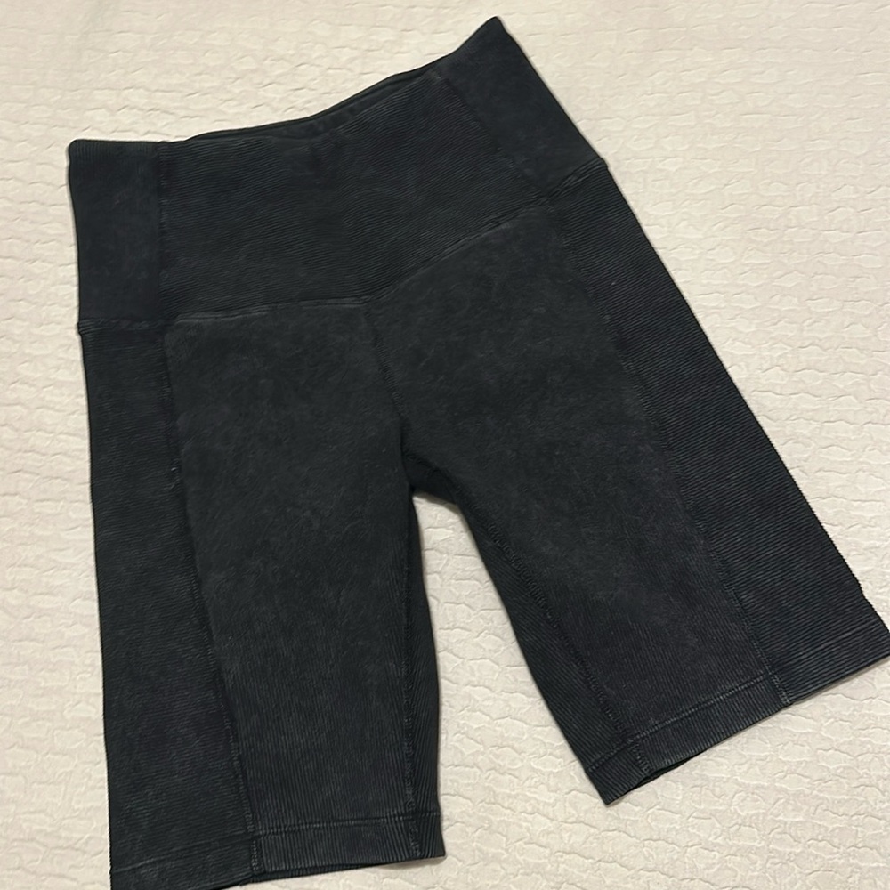 Zella bike shorts